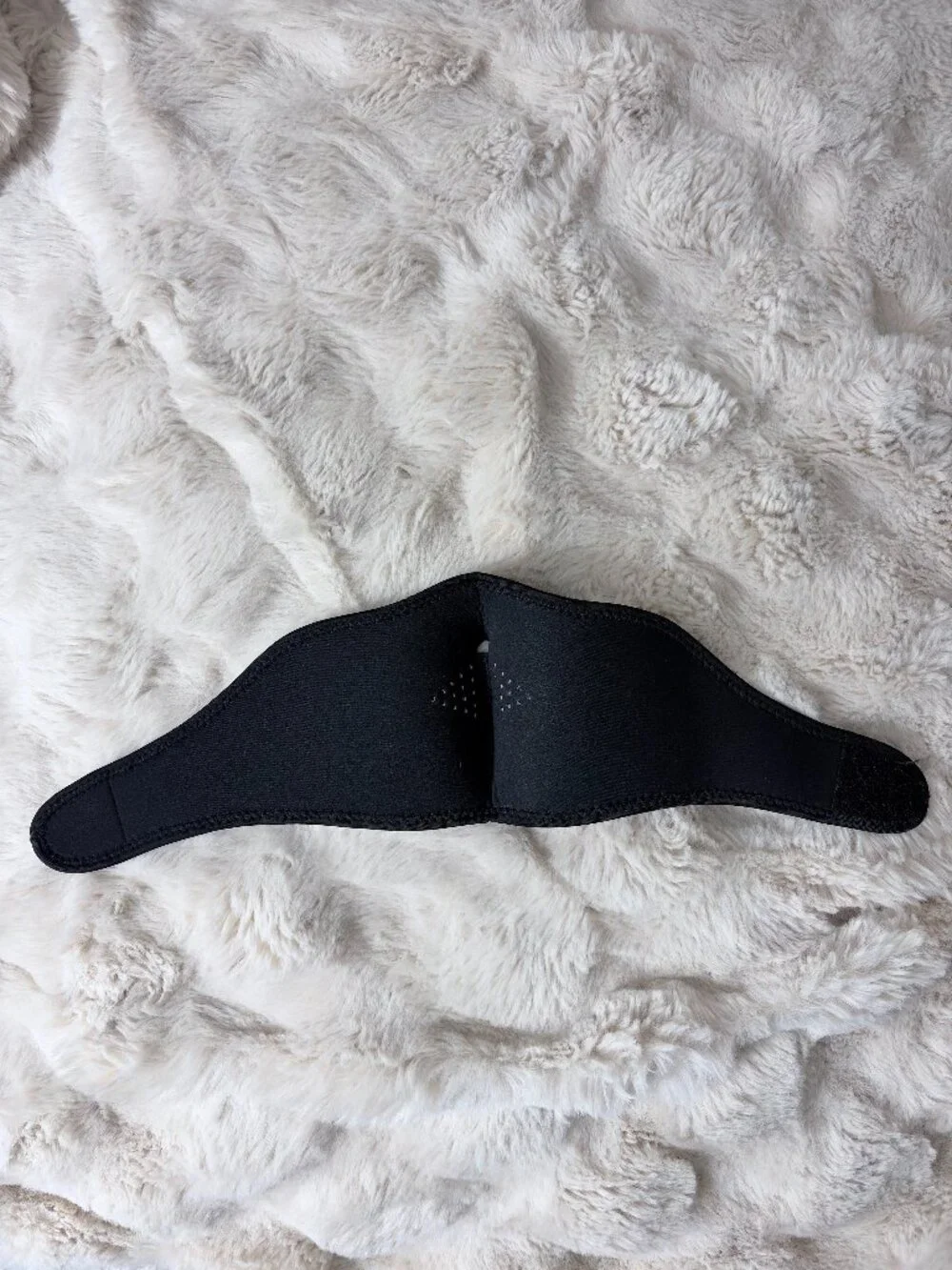 SUPREME Arabic Logo Neoprene Facemask